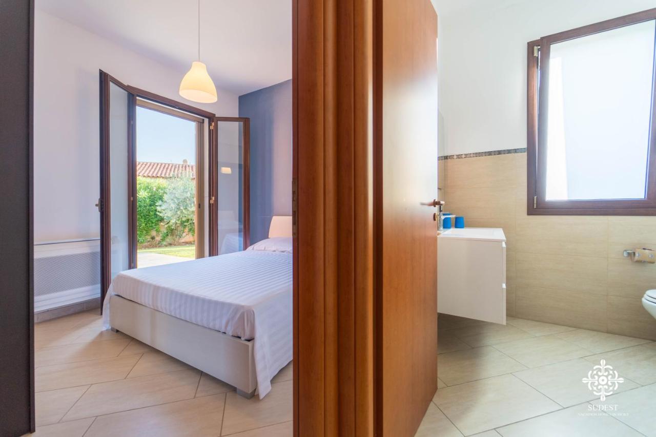 Villa Seaside - Beach Retreat With Jacuzzi Syracuse Exterior foto